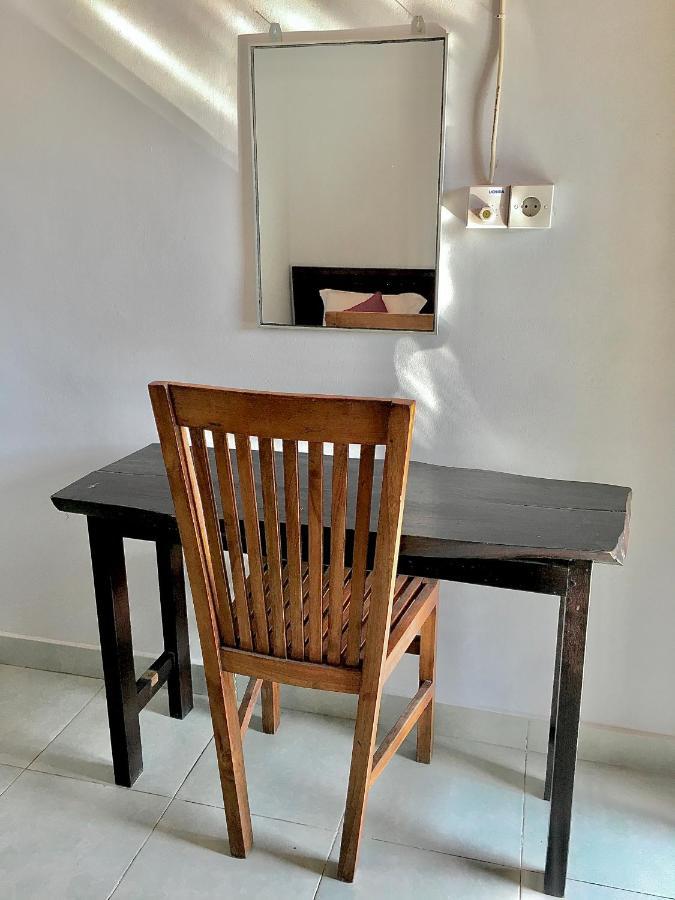 נוסה-למבונגן Wahyu Homestay 1 מראה חיצוני תמונה
